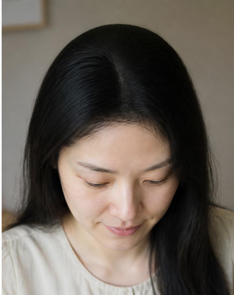 佩戴后 — 陈女士 产后脱发、发缝变宽